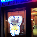 24 hour dentist Chicago